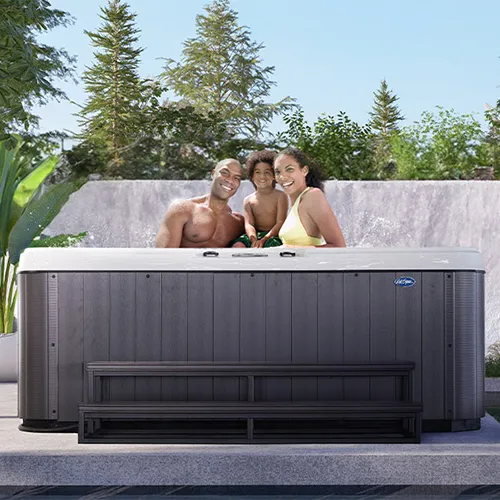 Patio Plus hot tubs for sale in Pert Hamboy